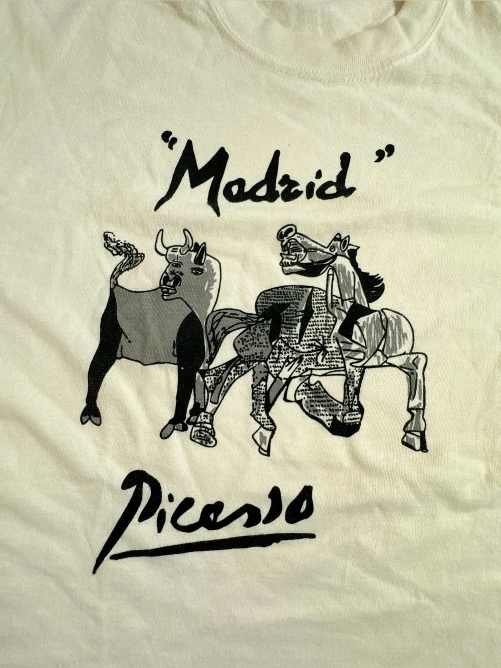Vintage Pablo Picasso Toros  Toreros Art T-Shirt OffWhite Cream Size Large - Picture 5 of 13